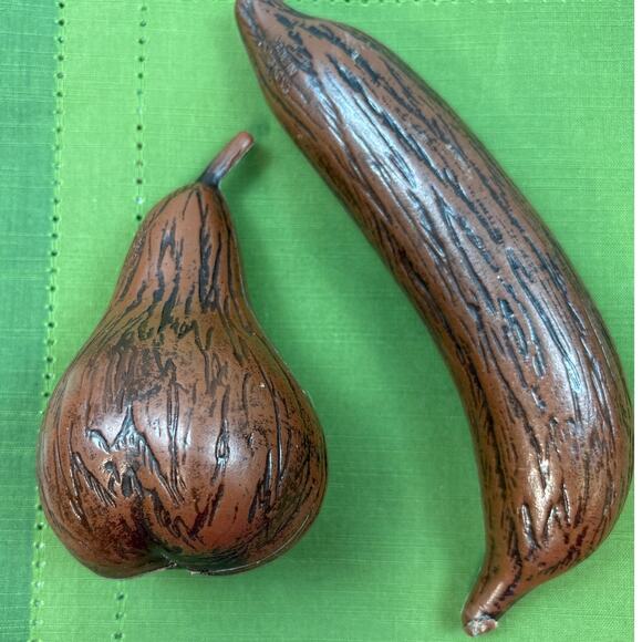 Plastic Fruit Vintage Wood Look Wood Grain Life Sized Banana Apples Pear 1970s - Picture 5 of 5